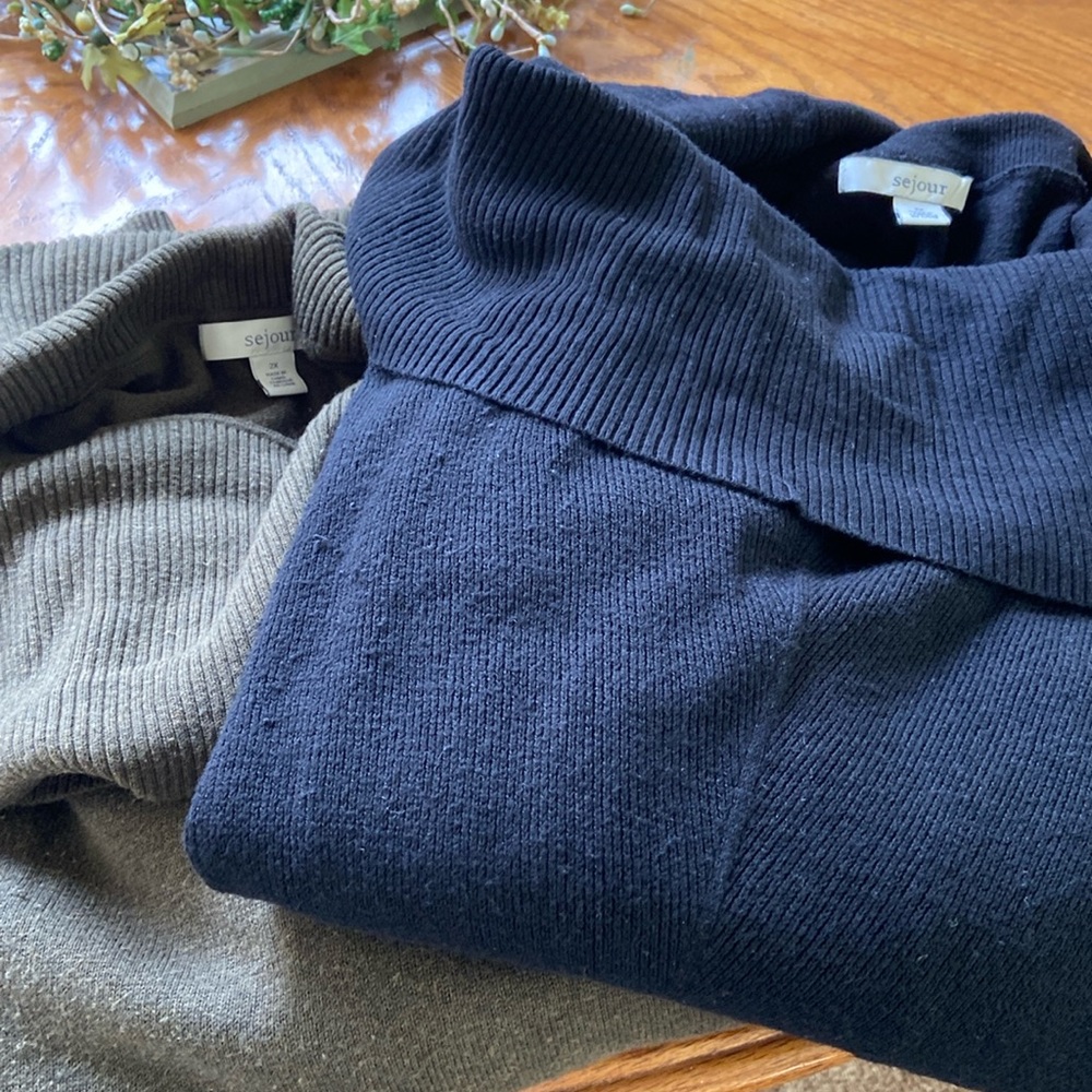 Cowl neck sweaters, Black and dark green. Long great with leggings